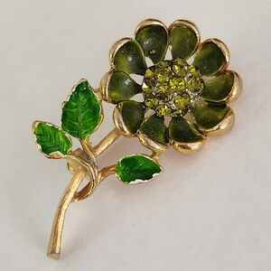 Green Flower Crystal Brooch